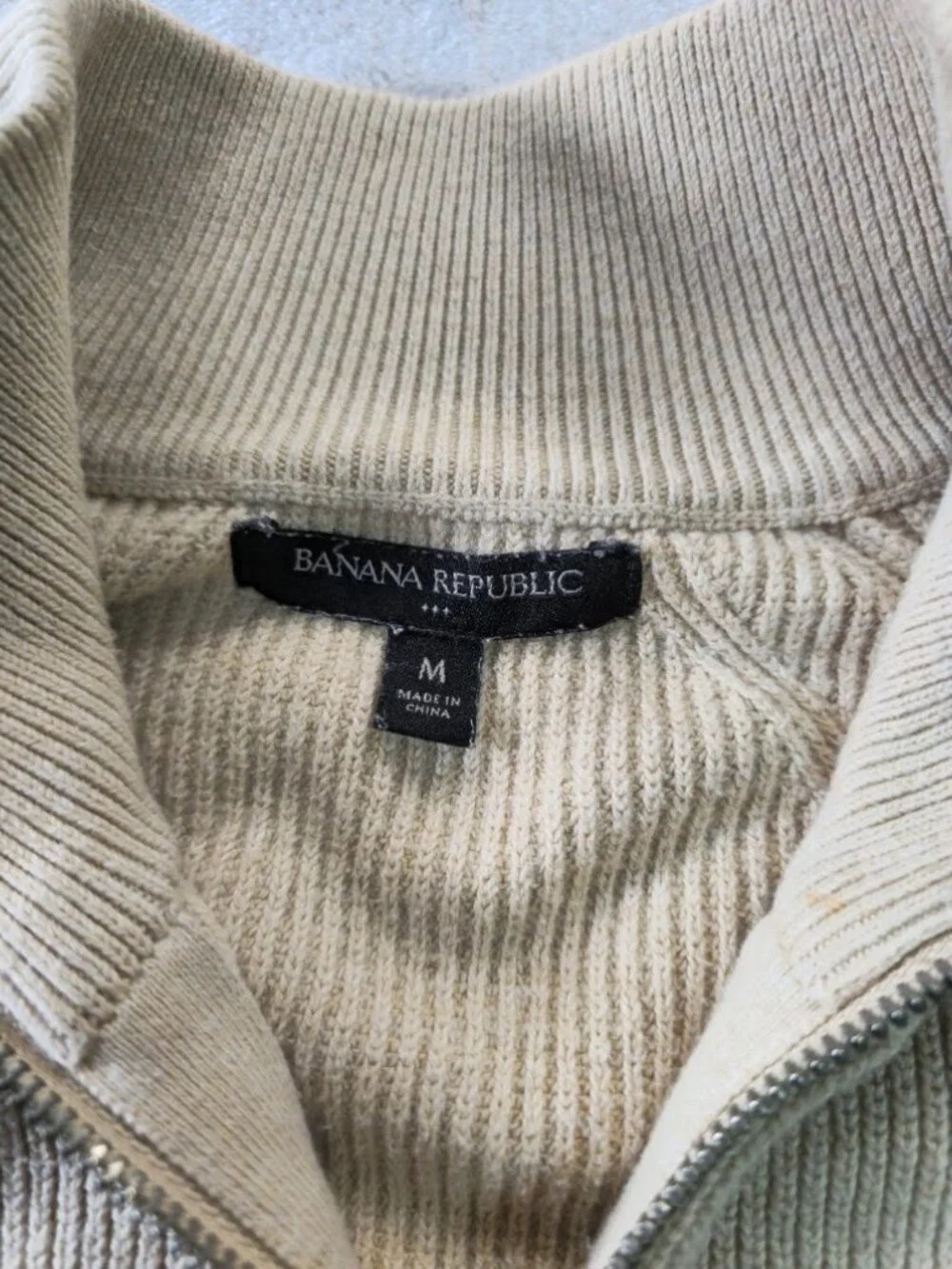 Banana Republic Men's Medium Beige Full Zip Mock Neck Knit Sweater